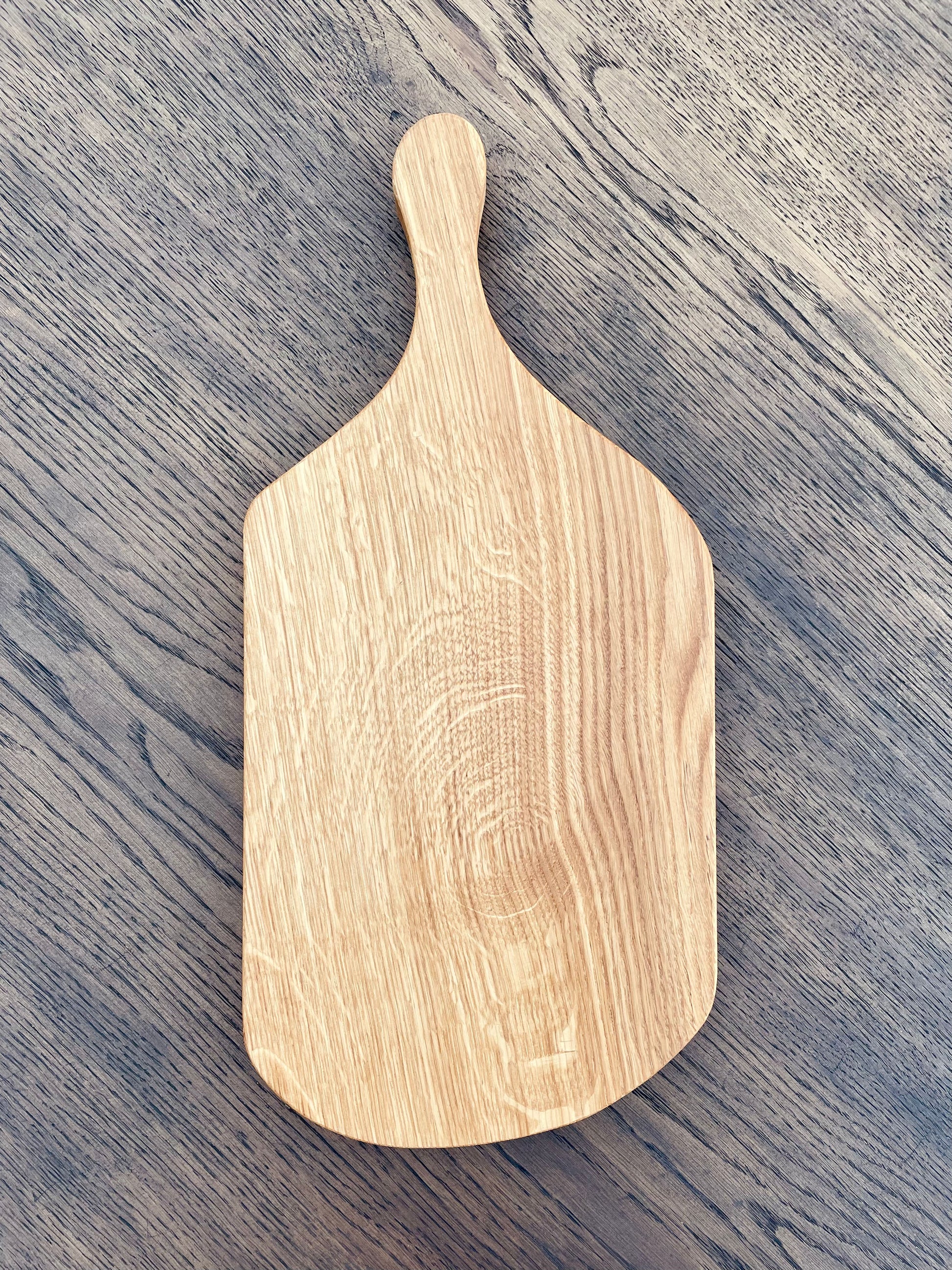 New: Hardwood Cutting Board - Medium 18